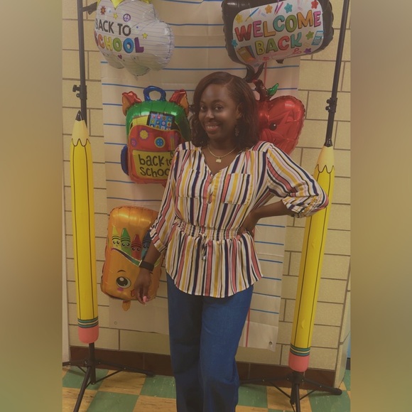 BELLA IS LIVE WITH HER SOLO SHOW (HOME OF NAME YOUR PRICE) 💜 - Picture 12 of 13